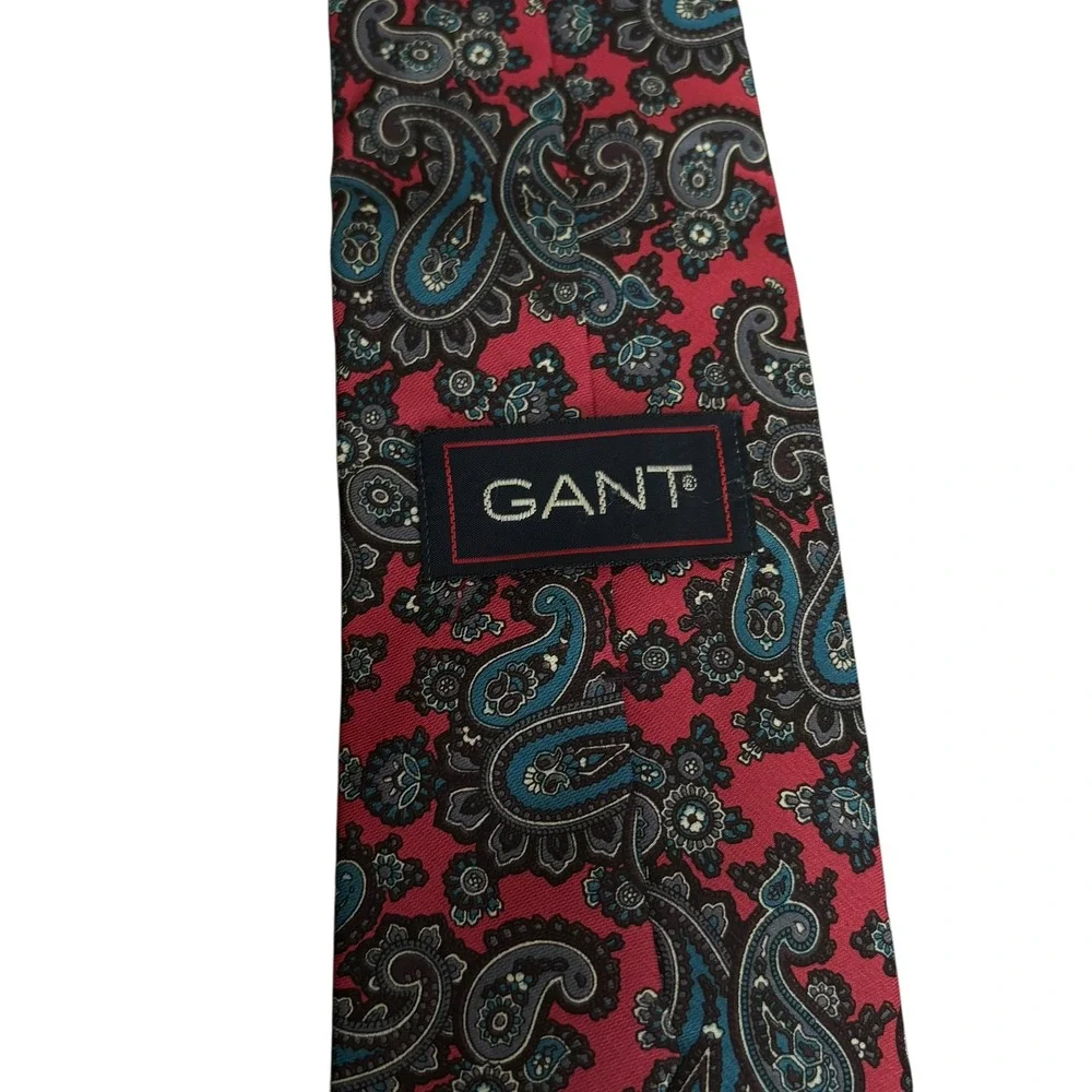GANT‎ 100% Silk Paisley Tie Pink Blue Black Floral Pattern Made in USA 58x3.25